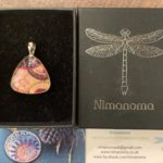 Nimanoma Jewellery – Triangular Resin Pendant (RIBBON)